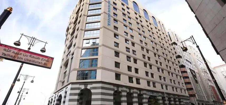 Peninsula Worth Hotel image